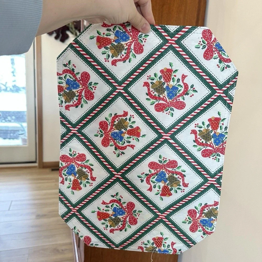 VTG Christmas Holiday Plastic Placemats Set 4 Dining Bow‎ Bells Red White Granny